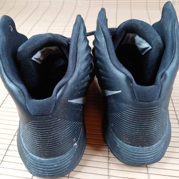 NIKE Zoom Hyperfuse 2014 Shoe - Black - Men Size 11.5 - 684591 001. 200pm main image 2